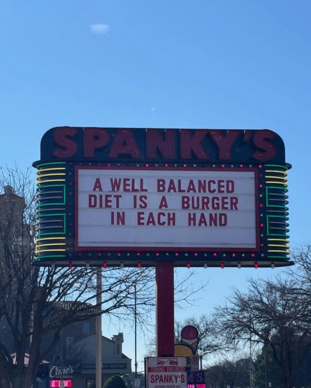 Lunch at @spankyslbk in Lubbock. Great stuff - be sure to get the cheese sticks! #lubbock #wreckem #texastech #westtexas